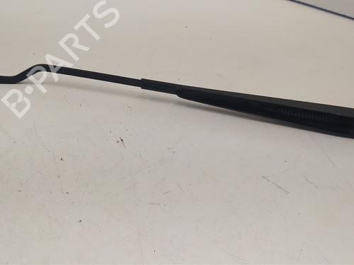 Front windshield wiper arm VW GOLF IV (1J1)  | BP23570893C143 