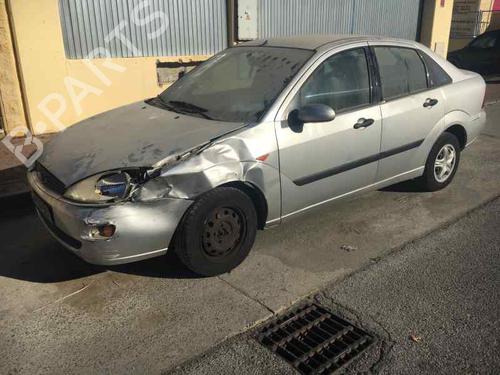 Right front indicator FORD FOCUS I Saloon (DFW) 1.6 16V | BP7059781C33 