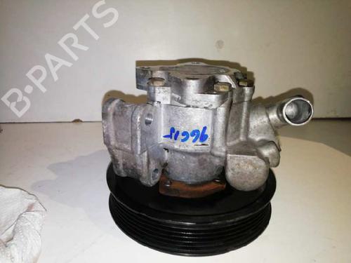 Pompe de direction assistée MERCEDES-BENZ C-CLASS (W203) C 220 CDI (203.006) (136 hp) 7058054