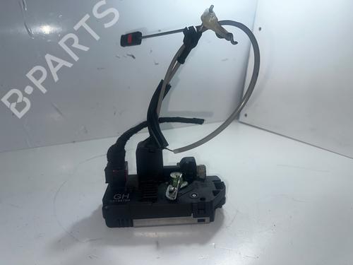 Højre bagtil lås OPEL MERIVA A MPV (X03) 1.7 DTI (E75) (75 hp) 31818417