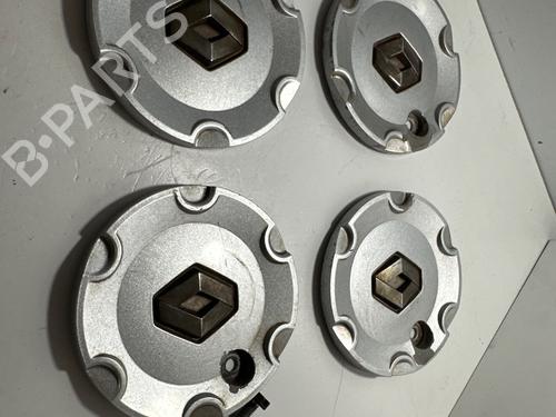 Used Hub cap RENAULT SCÉNIC II (JM0/1_) 1.5 dCi (JM02, JM13) (101 hp) 31365455