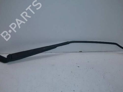 Used Front windshield wiper arm SEAT LEON (1M1) [1999-2006]  23568880