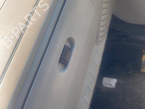 Used Glove box Glove box 37160815 37160815