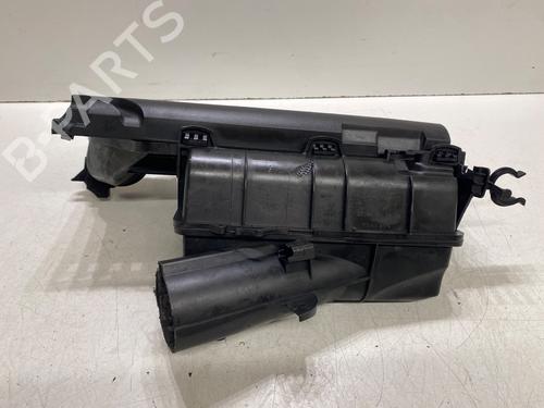 Used Air filter box Air filter box 31798946 31798946