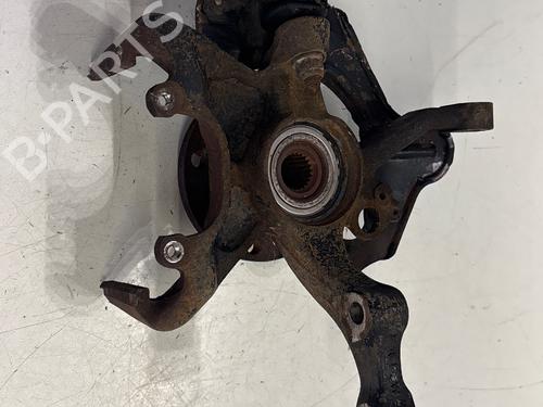 Used Left front steering knuckle VW POLO (6N2) [1999-2001]  26509595