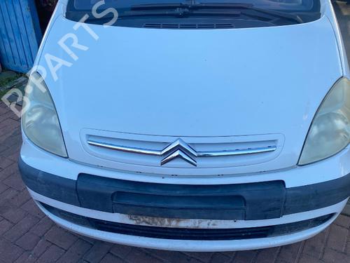 hood-citroen-xsara-picasso-n68-1999-2000-2001-2002-2003-2004-2005-2006-2007-2008-2009-2010-2011-2012-30742593 main image
