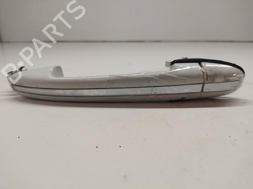 Højre fortil udvendigt håndtag MERCEDES-BENZ A-CLASS (W168) A 170 CDI (168.009, 168.109) (95 hp) 23569812