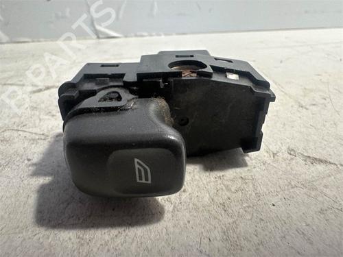 right-rear-window-switch-volvo-s60-i-384-2000-2001-2002-2003-2004-2005-2006-2007-2008-2009-2010-38225853 main image