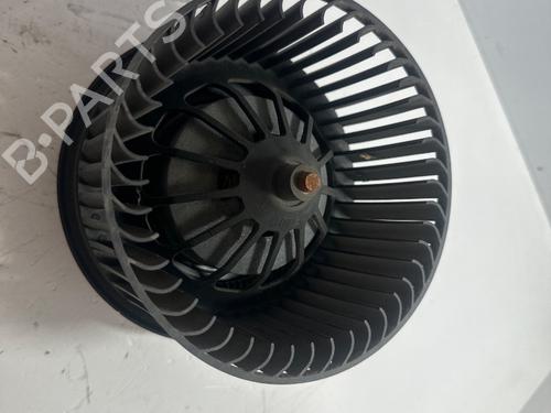 Used Heater blower motor VOLVO V50 (545) 2.0 D (136 hp) 32430666