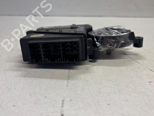 Right front window motor SKODA FABIA I (6Y2) | BP28484318E20