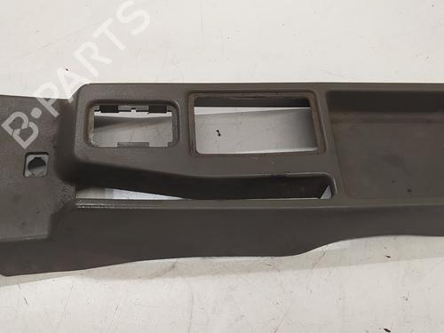 Used Middle console OPEL KADETT E (T85) 1.6 S (C19, D19) (82 hp) 25148565