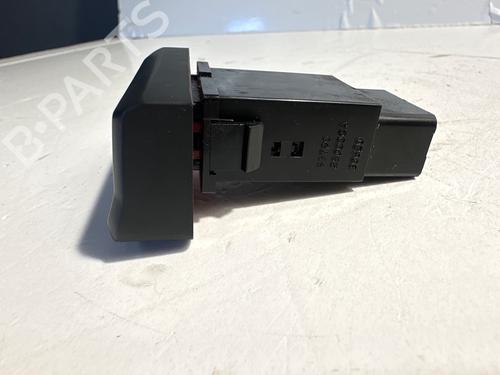 Warning switch HYUNDAI ACCENT II (LC) 1.3 | BP36569300I22 - Image 3