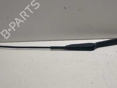 Used Front windshield wiper arm NISSAN PRIMASTAR Van (X83) 2.0 dCi 90 (90 hp) 23569039