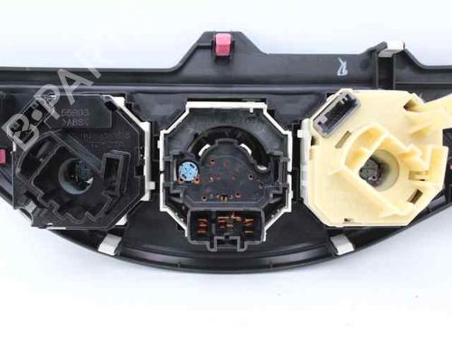 Climate control TOYOTA YARIS (_P13_) 1.0 (KSP130_, KSP130) | BP25208074I5 