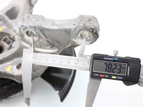 Left front steering knuckle OPEL ASTRA J Sports Tourer (P10) 1.6 CDTi (35) | BP23201437M25 