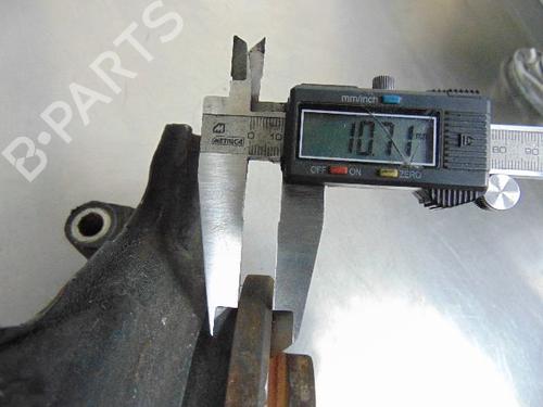 Left front steering knuckle FIAT BRAVO I (182_) 1.4 (182.AA) | BP19189904M25 