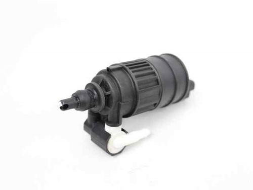 Used Washer pump RENAULT CLIO II (BB_, CB_) 1.2 16V (BB05, BB0W, BB11, BB27, BB2T, BB2U, BB2V, CB05,... (75 hp) 19217791