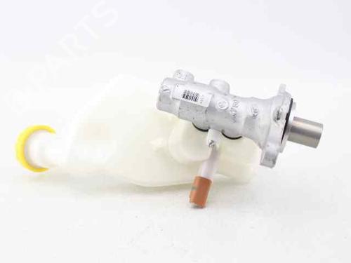 Brake master cylinder CITROËN C3 III (SX) 1.2 VTi 82 | BP28446058M77 