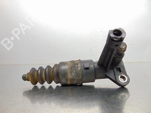 Clutch slave cylinder VW PASSAT B5.5 Variant (3B6) 1.9 TDI | BP21197917M113 