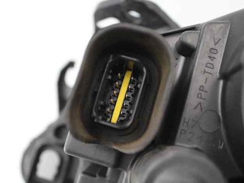 Right headlight PEUGEOT 5008 (0U_, 0E_) 1.6 HDi | BP31348277C29 