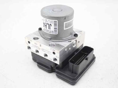 Used ABS pump HYUNDAI i20 II (GB, IB) [2014-2021]  19245797