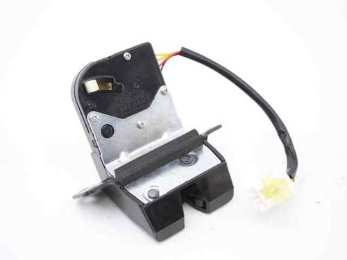 Used Tailgate lock KIA RIO III (UB) 1.2 CVVT (84 hp) 22439685
