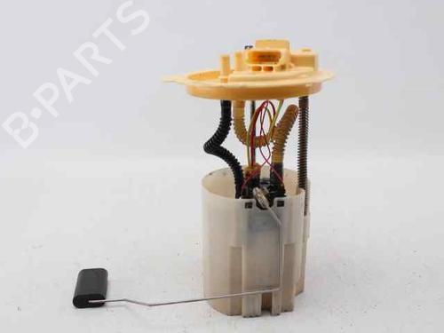 Used Fuel pump Fuel pump FIAT 500L (351_, 352_) 1.6 D Multijet (199LYD1B) (105 hp) 33059998 33059998