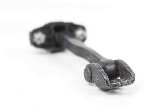 Used Hinge/Door check strap FORD FIESTA VI (CB1, CCN) 1.4 TDCi (70 hp) 19216675