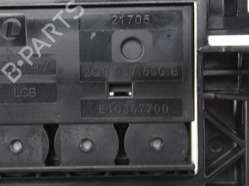 Fuse box SKODA FABIA IV (PJ3) 1.0 TSI | BP40274255E1 - Image 7