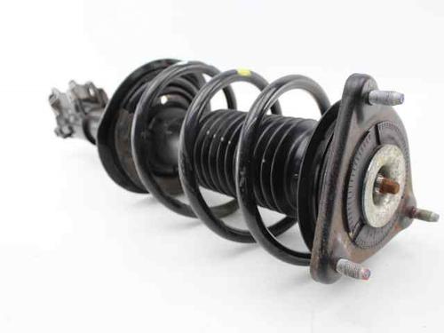 Højre fortil støddæmper HYUNDAI i30 (GD) 1.4 (99 hp) 24423706