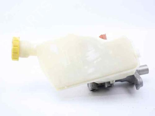 Brake master cylinder PEUGEOT 208 I (CA_, CC_) 1.2 VTI 82 | BP21830415M77 