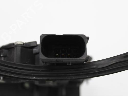 Front left lock OPEL CORSA E (X15) 1.3 CDTI (08, 68) | BP19215812C98 