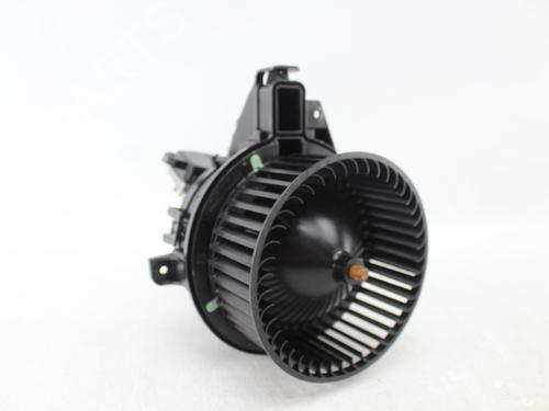 Used Heater blower motor Heater blower motor SKODA FABIA IV (PJ3) 1.0 TSI (116 hp) 40274286 40274286