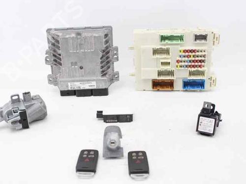 Used Electronic module Electronic module VOLVO V40 Hatchback (525) D2 (114 hp) 33279573 33279573