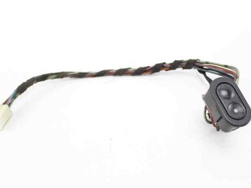 Used Right front window switch OPEL CORSA B (S93) 1.4 i (F08, F68, M68) (60 hp) 19219230