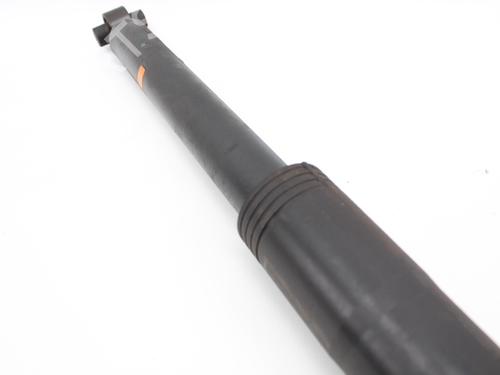 Left rear shock absorber TOYOTA AURIS (_E18_) 1.4 D-4D (NDE180_, NDE180R) | BP19209614M18 