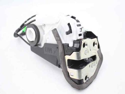 Used Rear left lock TOYOTA YARIS (_P13_) 1.5 (NSP131_) (112 hp) 19228858