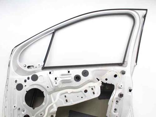 Right front door PEUGEOT 208 I (CA_, CC_) 1.4 HDi | BP23971727C3