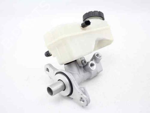 Used Brake master cylinder RENAULT CLIO IV (BH_) 1.2 16V (73 hp) 19244723