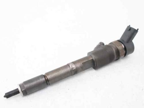 Used Injector Injector TOYOTA COROLLA Saloon (_E12_) 1.4 D-4D (NDE120_, NDE120R) (90 hp) 35889415 35889415