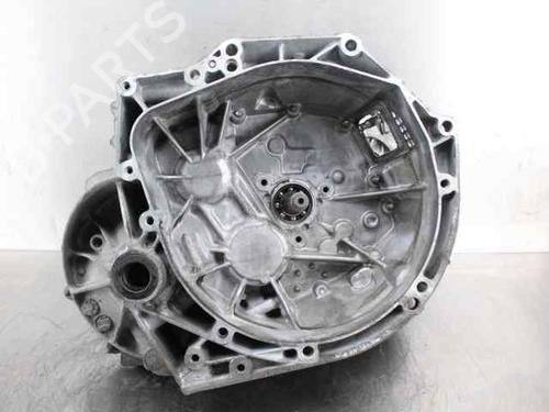Gearkasse PEUGEOT 3008 I MPV (0U_) 1.6 HDi (114 hp) 30606674