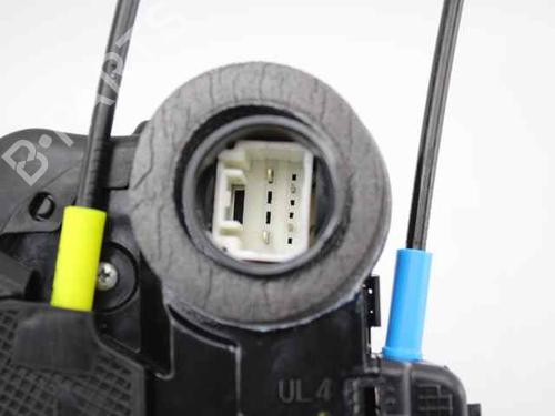 Rear left lock TOYOTA AURIS (_E18_) 1.8 Hybrid (ZWE186_, ZWE186R) | BP19242210C100
