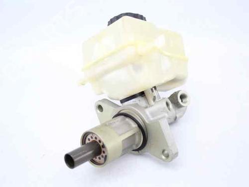 Used Brake master cylinder BMW 1 (E87) 120 i (150 hp) 19229346