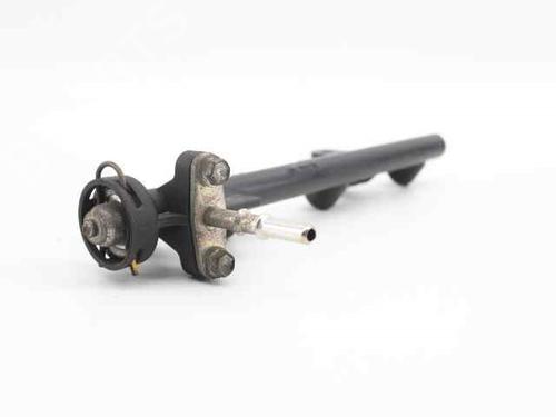 Used Injection rail PEUGEOT 107 (PM_, PN_) 1.0 (68 hp) 19221157