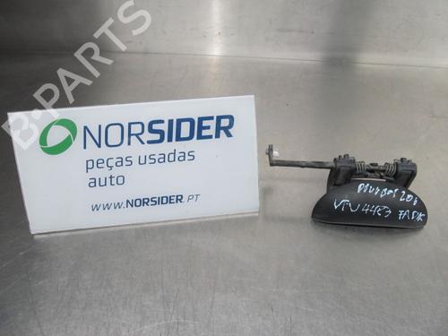 Used Front right exterior door handle PEUGEOT 206 Hatchback (2A/C) 1.1 i (60 hp) 19194591