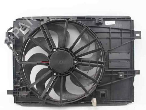 Used Radiator fan Radiator fan CITROËN C4 SPACETOURER (3D_) 1.2 PureTech 130 (131 hp) 33894381 33894381