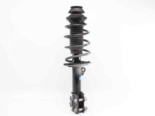 Used Right front shock absorber TOYOTA YARIS (_P13_) 1.3 (NSP130_, NSP130) (99 hp) 19221624