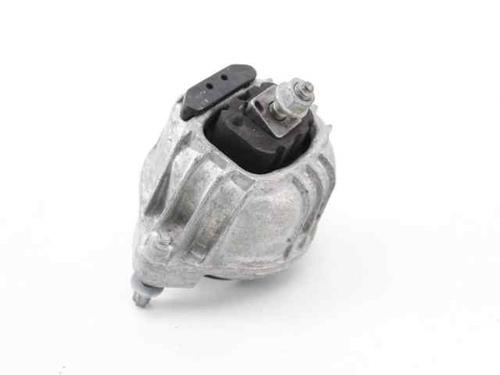 Used Engine mount BMW 3 Touring (E91) 320 d (177 hp) 19216842