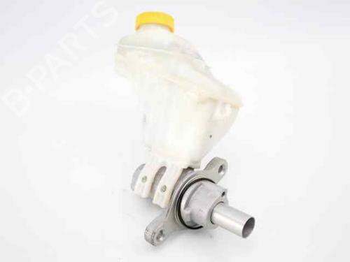 Used Brake master cylinder FIAT PUNTO (199_) 1.2 (199AYL1A, 199BYL1A) (67 hp) 19236699
