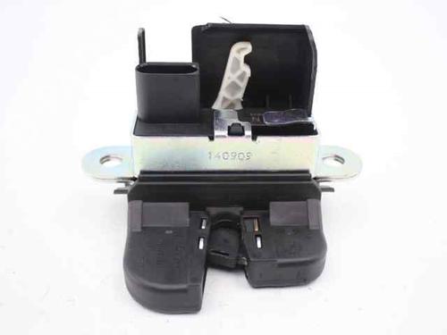 Used Tailgate lock VW POLO V (6R1, 6C1) 1.6 TDI (75 hp) 19239609
